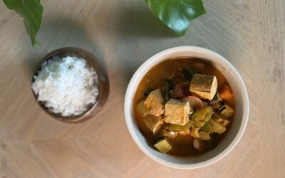 Smoked Tofu and Veggies in Red Curry